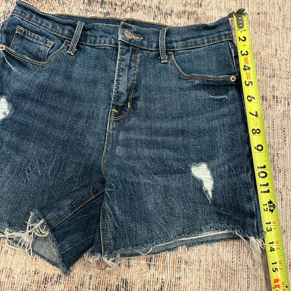 Old navy denim short size 2 - Picture 3 of 5